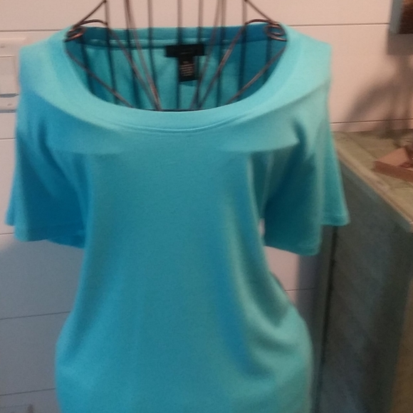 Blue ladies Top size XL - Picture 2 of 3